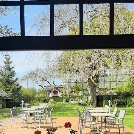Logis Auberge Des Aulnettes Hérouville-Saint-Clair Екстериор снимка