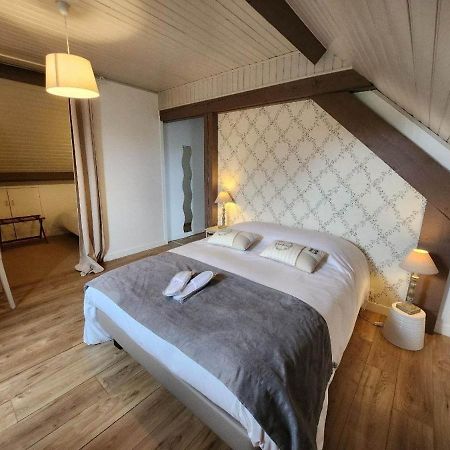 Logis Auberge Des Aulnettes Hérouville-Saint-Clair Екстериор снимка