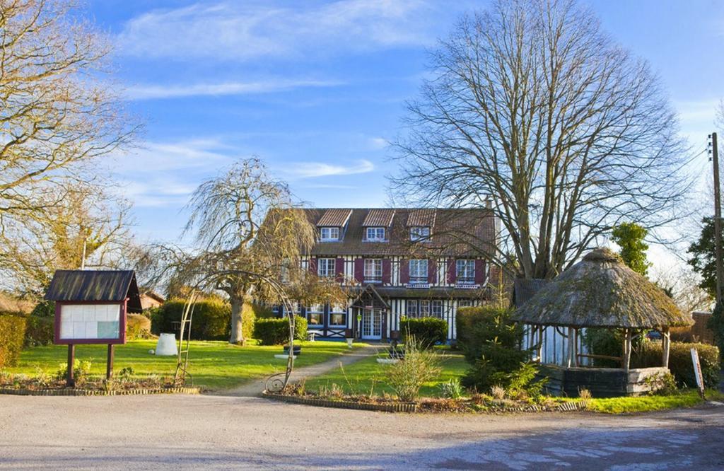 Logis Auberge Des Aulnettes Hérouville-Saint-Clair Екстериор снимка