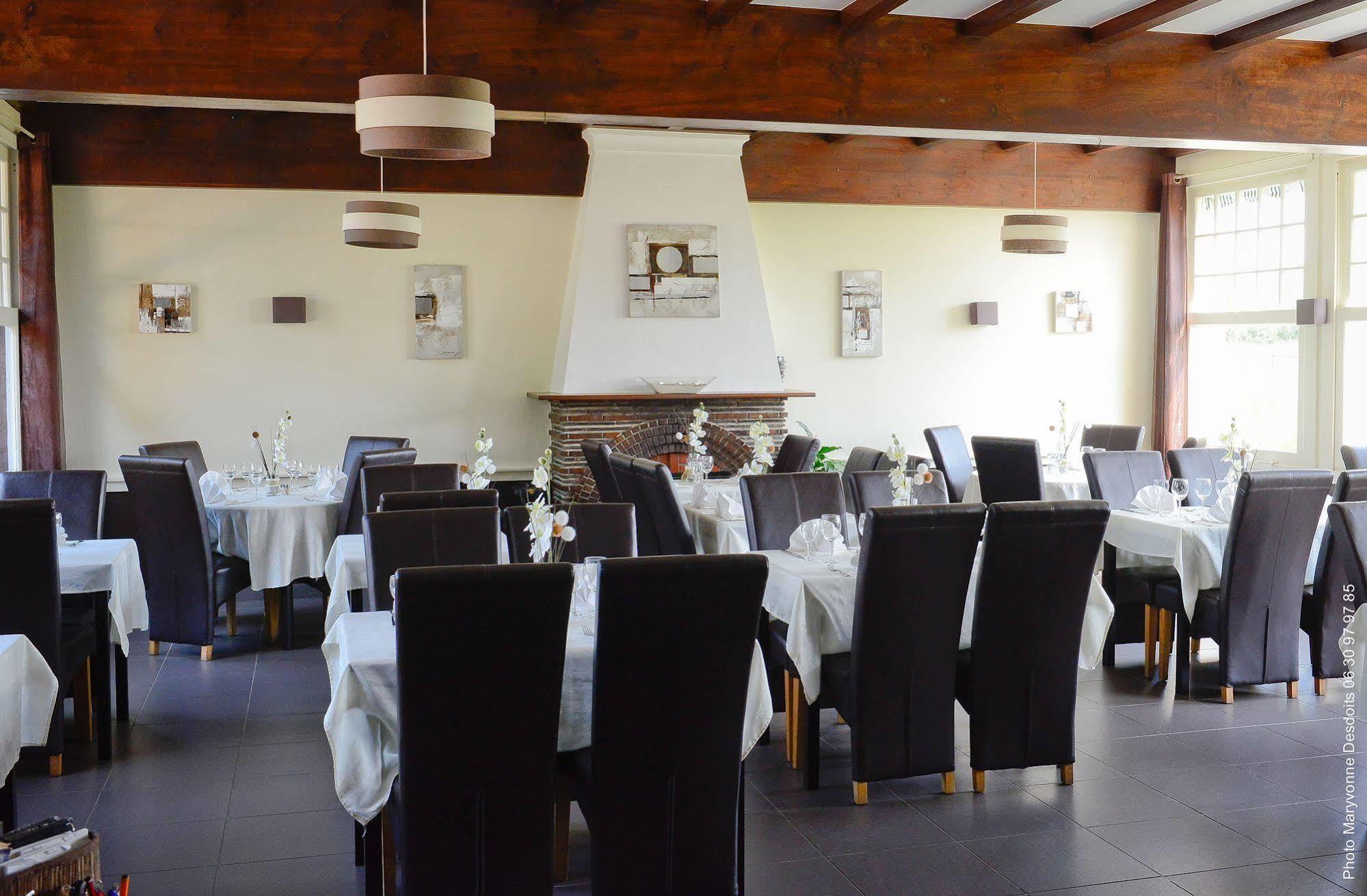 Logis Auberge Des Aulnettes Hérouville-Saint-Clair Екстериор снимка